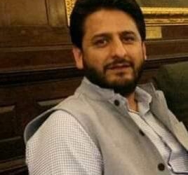 Kashmir MP Fayaz Mir offer residential houses as quarantine centers