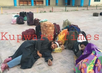 Returnees made to sleep under open sky in Kupwara