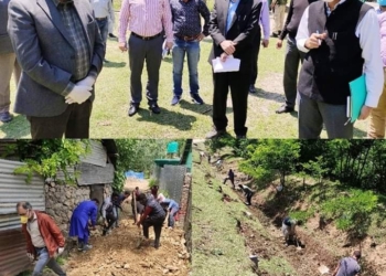 Advisor Baseer Khan reviews measures taken for containing COVID-19 in Bandipora