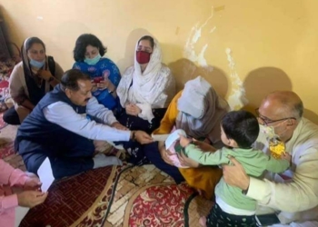 BJP General Secretary visits Bandipora 10 lakh rupees given to family