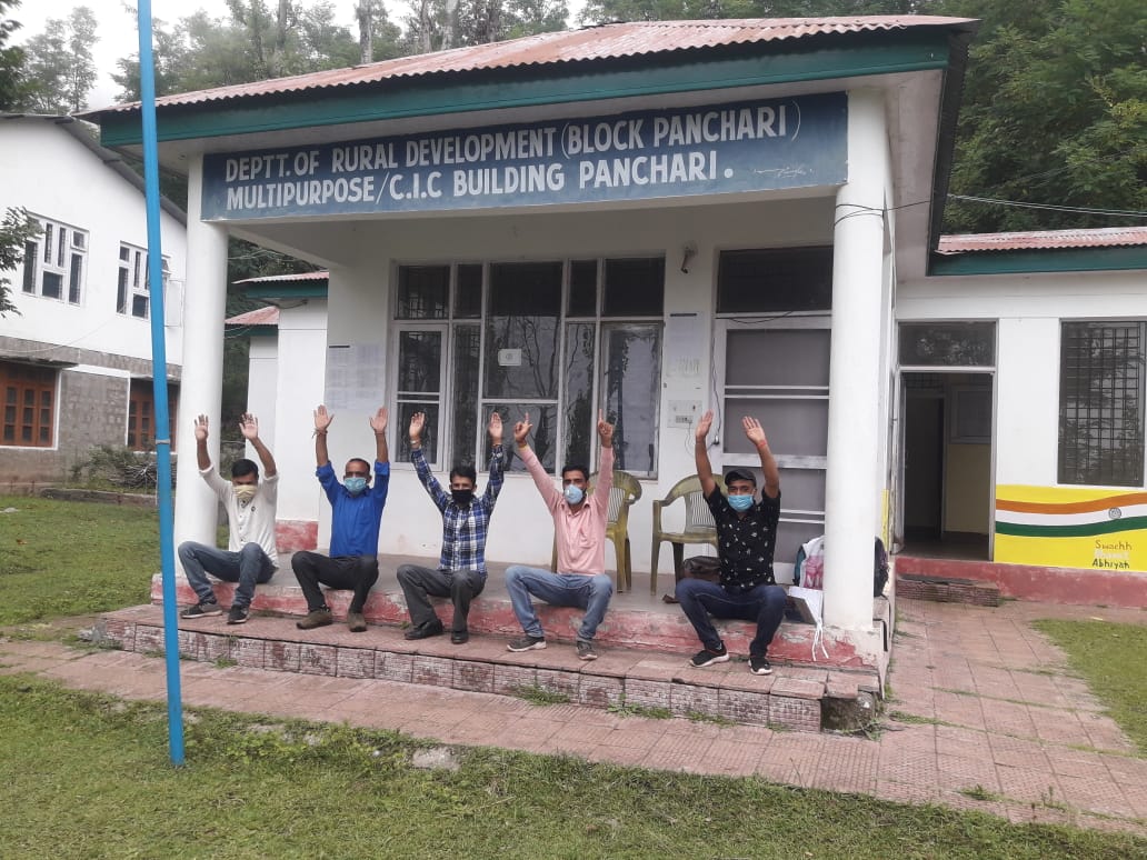 MGNREGA Supporting staff on three days “Pen Down strike”