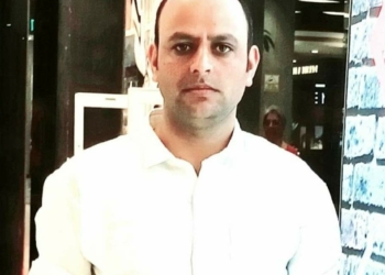 Regularize MGNREGA support staff as these employees are back bone of RDD: Javid Mir