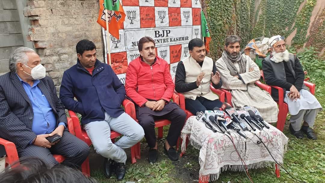 Gupkar Gang’ stands exposed by announcing participation in DDC polls: Vibodh Gupta