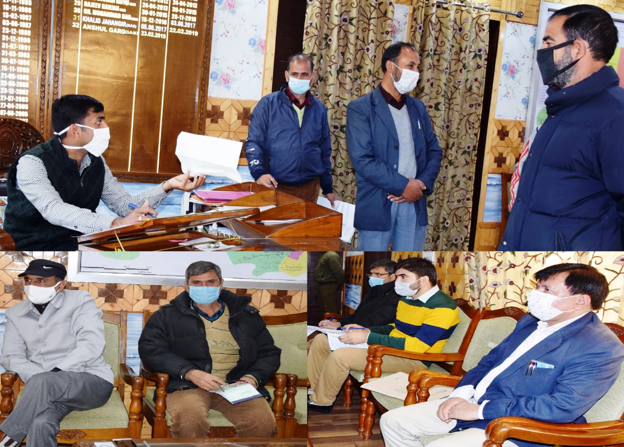 Deputy Commissioner Kupwara convenes maiden meeting with Ex-Servicemen, War Widows