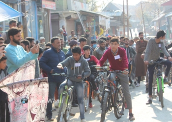 Feeding Kashmir organised “Pedal for peace” cycle race competition in Villagam. More than 30 cyclists participated