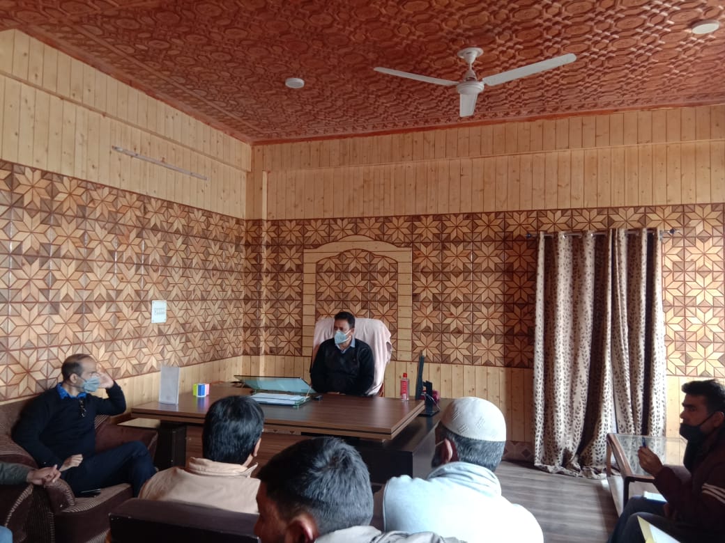 ADC Kupwara reviews COVID-19 guidelines by Transporters