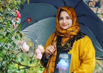 Meet Azra Mufti: An author working on women empowerment, mental health issues