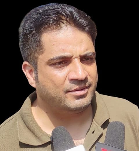 Inam Un Nabi urges transport sector in Kashmir not to go for strike