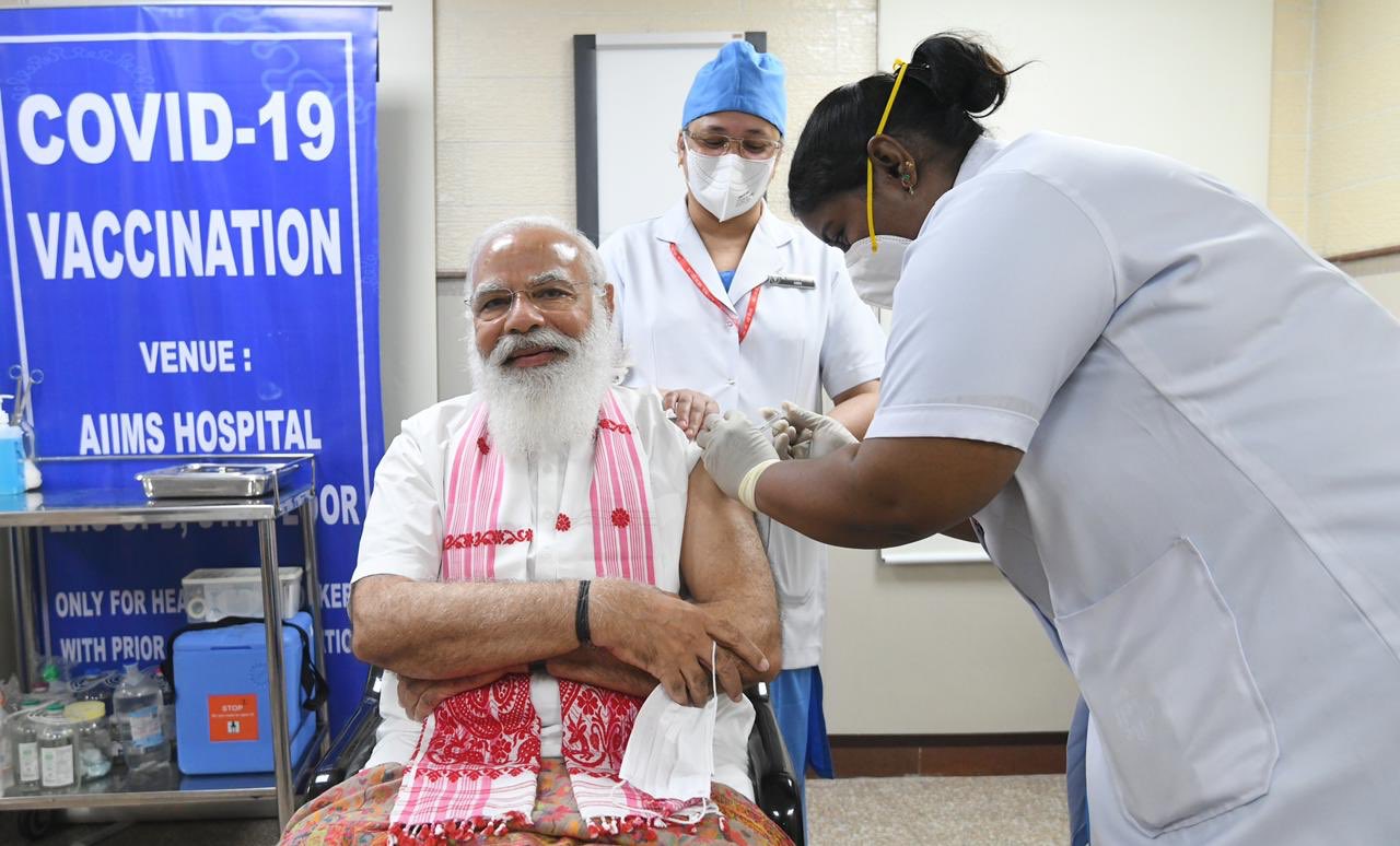 Narendra Modi Takes first dose of the COVID-19 vaccine at AIIMS.