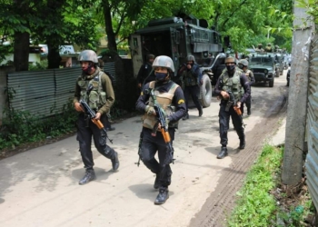 4 militants killed in Shopian gunfight,  ops over