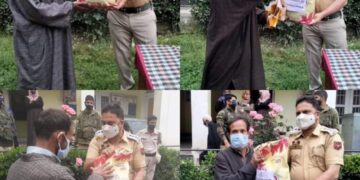 Handwara Police distributes ration kits and other items among poor and needy families