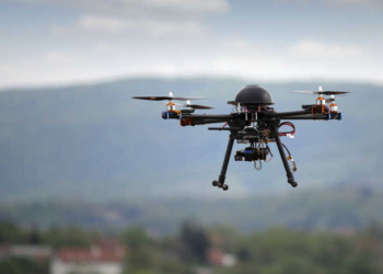 Suspected Pakistani drone spotted along IB in Jammu