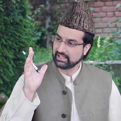 Dictorial Manner: Mirwaiz led APHC condemns termination of Govt employees