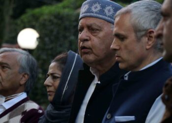 Amid speculations, PAGD comes alive in J&K again