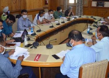 Better preparations to tackle predicted 3rd wave of Covid-19: Div Com to officers