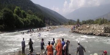 Advisory issued as water level rises in Sindh stream in central Kashmir’s Kangan