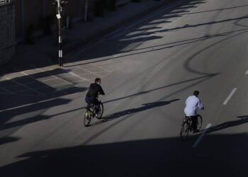 Govt Eases Covid-19 Curbs In 8 Districts In J&K