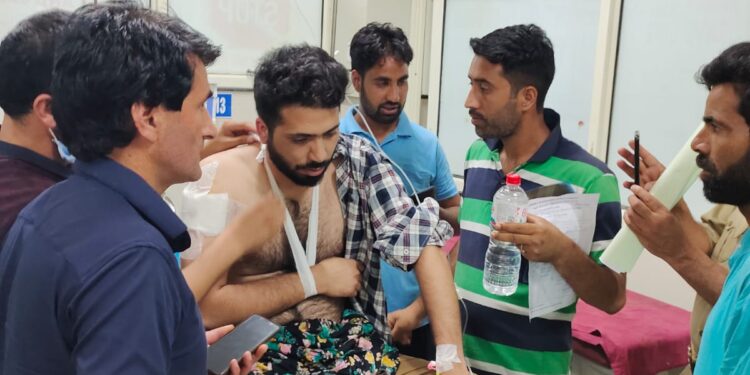 “Misfire” by PSO injured BJP worker creates chaos in Kupwara; no militant attack: Police
