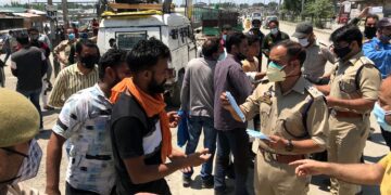 Over 3,500 fined for violating COVID-19 guidelines in Kashmir in last 24 hrs