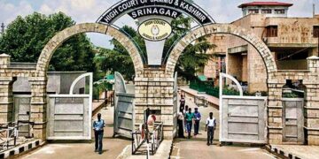 High Court stays single bench interim order stopping appointment of Law Officers