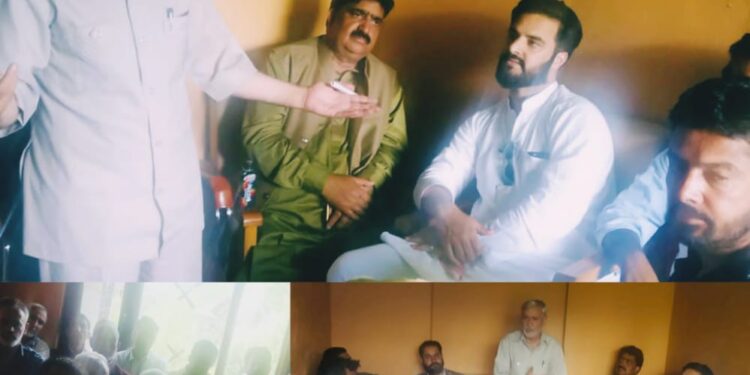 Apni Party Kupwara Organises District Level Meeting