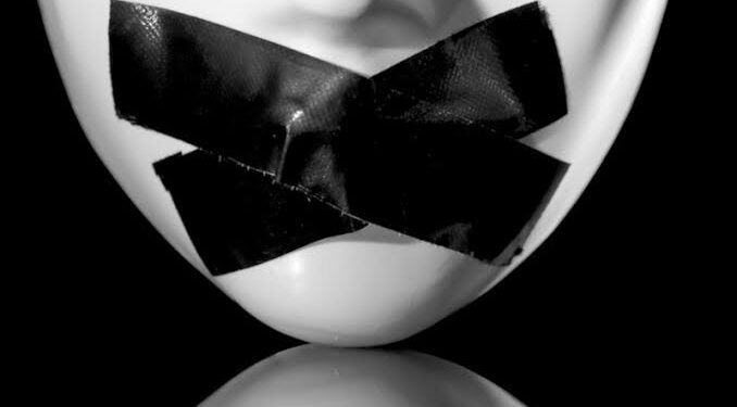 Alternate media gag: DC kupwara’s order to refrain unauthorized/unorganized media organisation/persons