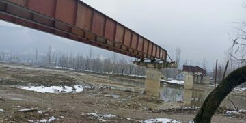 02 decades  On : Chake Drugmulla Bridge awaits Completion