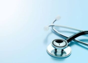 Doctor draws salary from SDH Kralpora, works in Gousia Hospital Srinagar