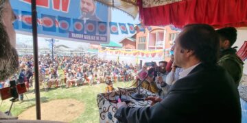 Leadership about rescuing the Kashmiris instead of throwing them to hungry lions: Sajad Lone