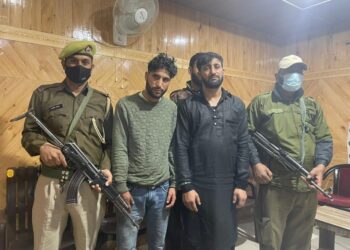 Two drug peddlers arrested by Kupwara Police , Narcotics recovered