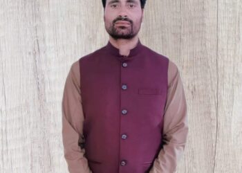 Congress former distt president Muneer Mir likely to join AAP after resignation