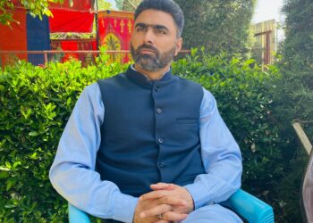 Mir Parvaiz showed strong resentment over faulty electricity supply during Ramadan in several villages of Kupwara
