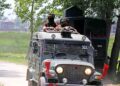 Baramulla:Three soldiers, civilian injured in an ongoing encounter : IGP Kashmir