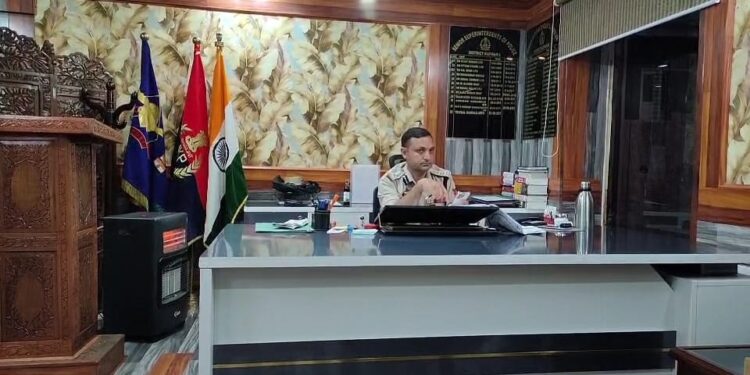 SSP Kupwara Shri Yougal Manhas (JKPS)greets the people on Shab-e-Qadr & Jumm’atul-Wida