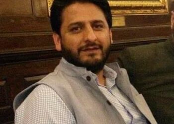 Fayaz Mir greets People on Shab e Qadr