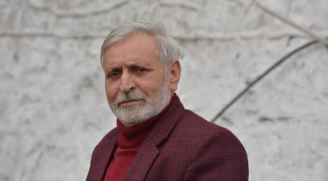 Raja Manzoor greets people on Shab-e-Qadr, Jumat-ul-Vida