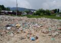 Kupwara: New Regipora Bus stand  turned into garbage dumping site, authorities in deep slumber