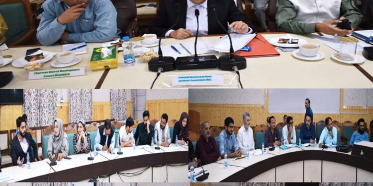 Pr.Secretary Jal Shakti visits Kupwara, reviews ongoing drinking water, irrigation schemes