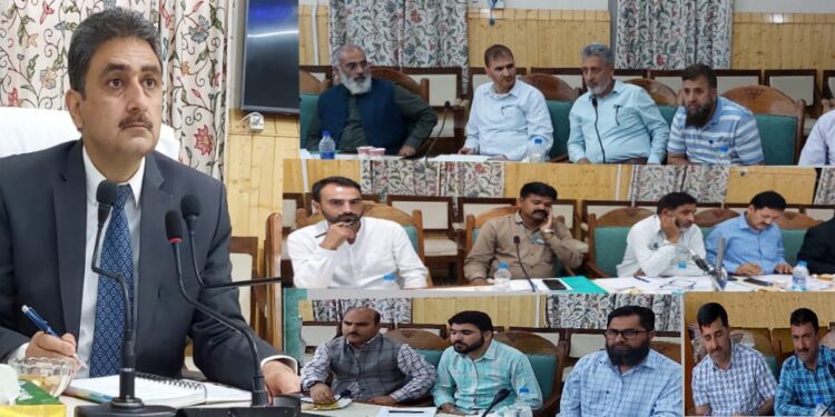DDC Kupwara reviews power scenario