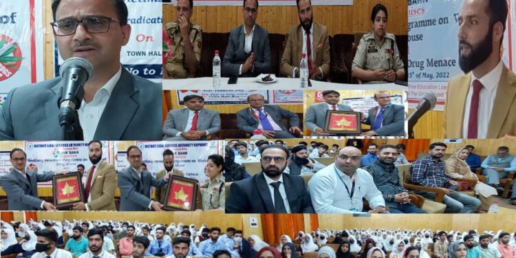 DLSA organized valedictory function of drug de-addiction