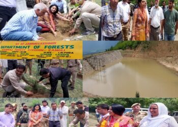 Director, MoIB GoI inspected works under Jal Shakti Abiyan- CTR 2022, interacts with people