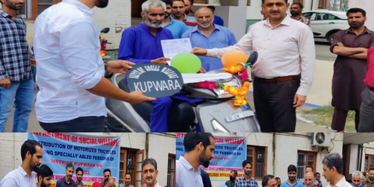 DC Kupwara distributes Motorized Tricycles among 11 specially-abled persons