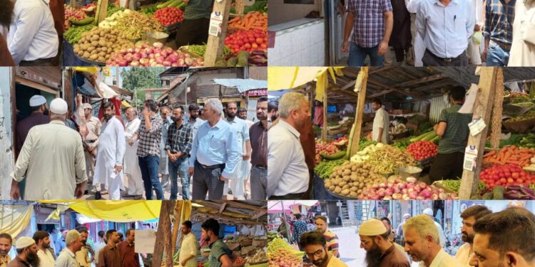 Ahead of Eid-ul-Adha festival, ADC Handwara conducts market checking drive