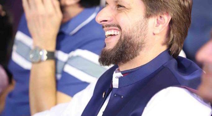 Pak vs Ind: Shahid Afridi confirms his younger daughter waved Indian flag