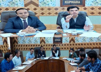 DEO Kupwara reviews Special Summary Revision 2022