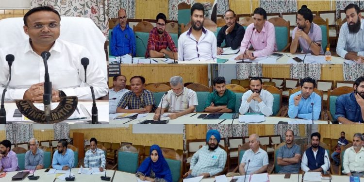 DDC Kupwara reviews progress under Mission Amrit Sarovar programme, GPDP