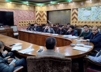 DC Kupwara reviews functioning of Revenue department