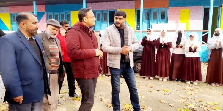 ‘ZIMADARI’ programme:An initiative which revolutionized educational setup in Kupwara