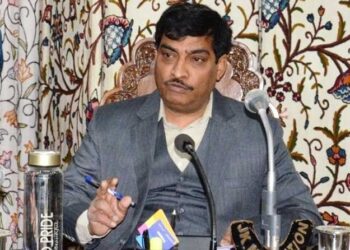 Decide All Pending SRO-43 Cases With In A Week: CS J&K