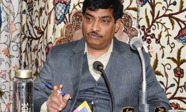 Decide All Pending SRO-43 Cases With In A Week: CS J&K